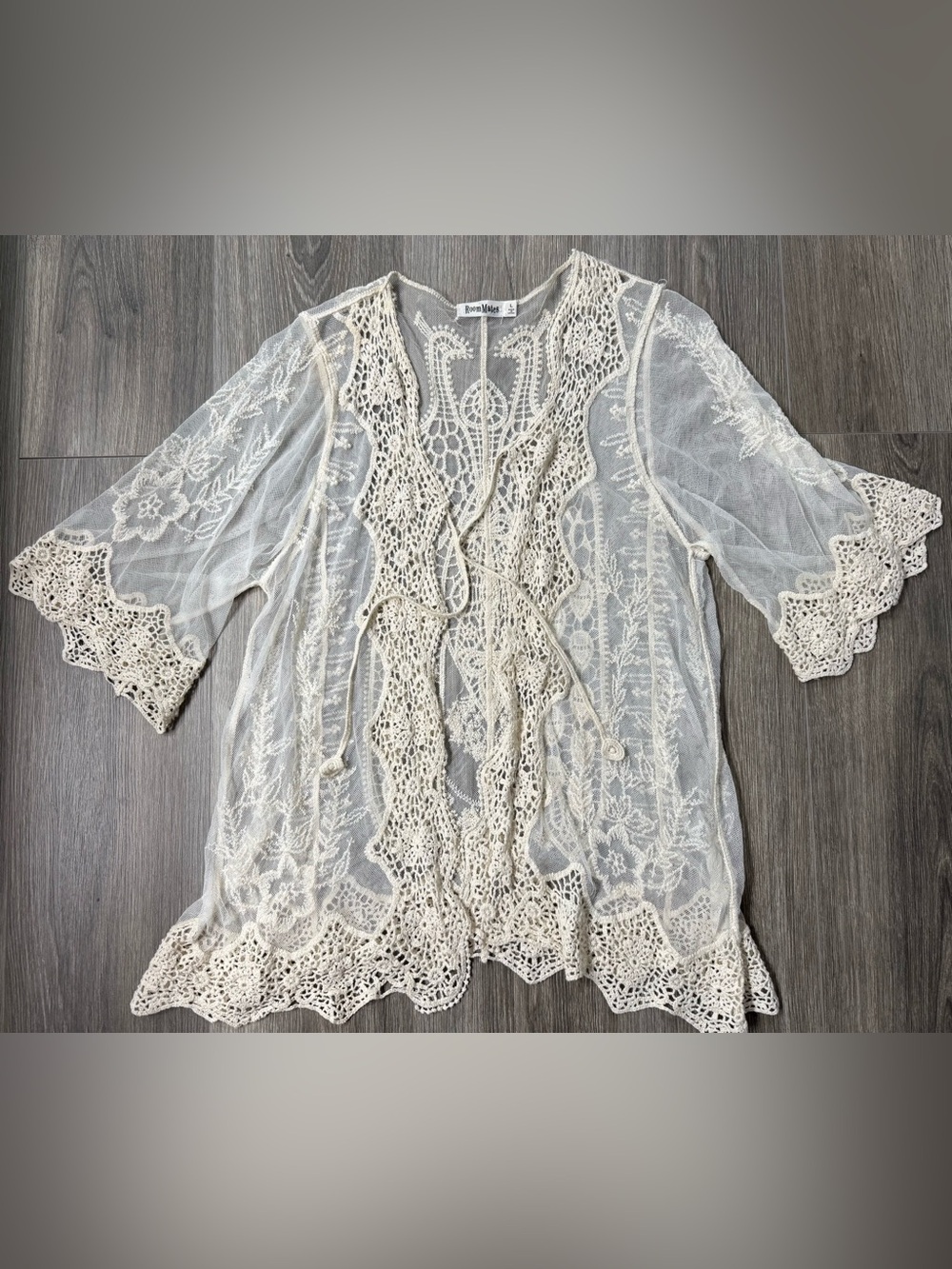 RoomMates Ivory Lace Mesh Kimono Cardigan Peacock Embroidered Boho Cottagecore L